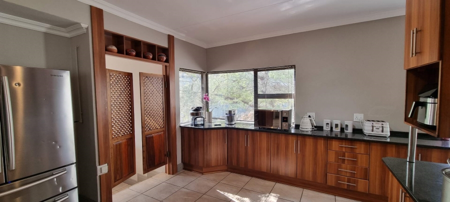 4 Bedroom Property for Sale in Woodland Hills Free State